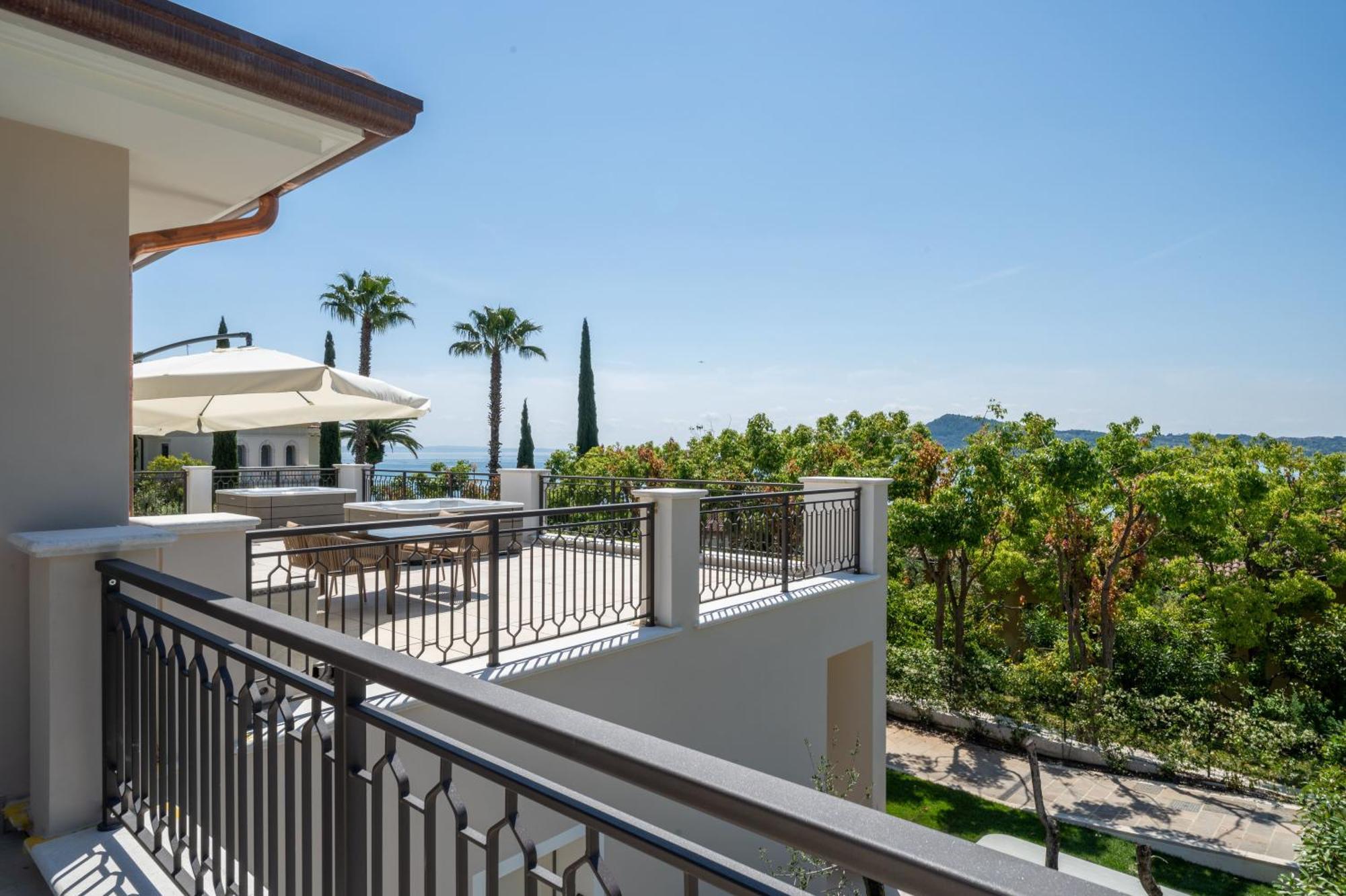 Villa Silvia Apartments Сан-Феличе-дель-Бенако Экстерьер фото