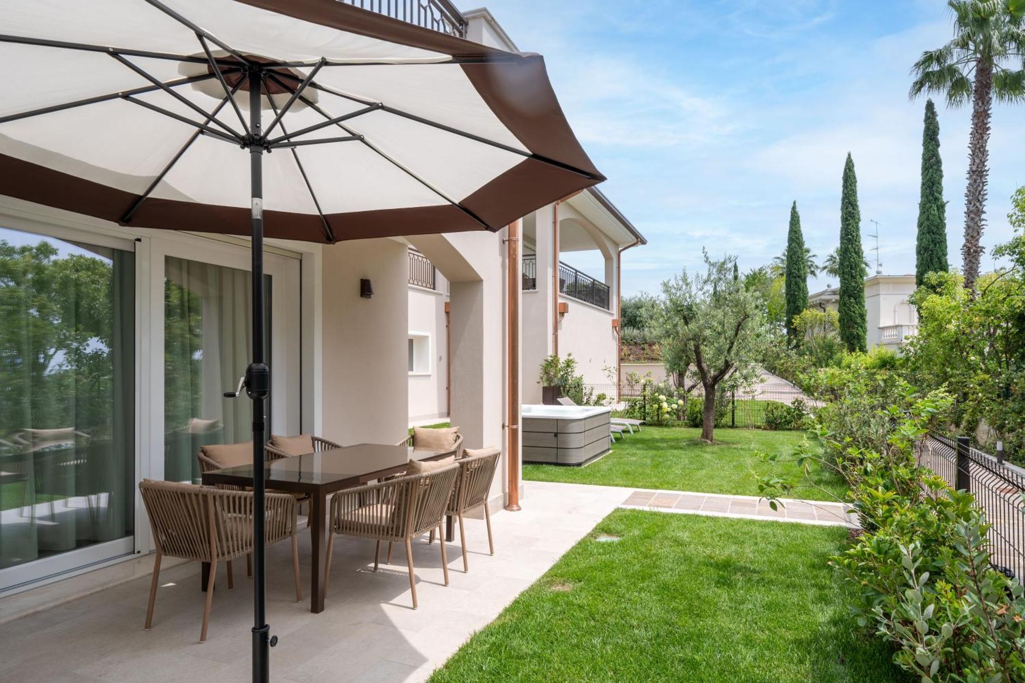 Villa Silvia Apartments Сан-Феличе-дель-Бенако Экстерьер фото