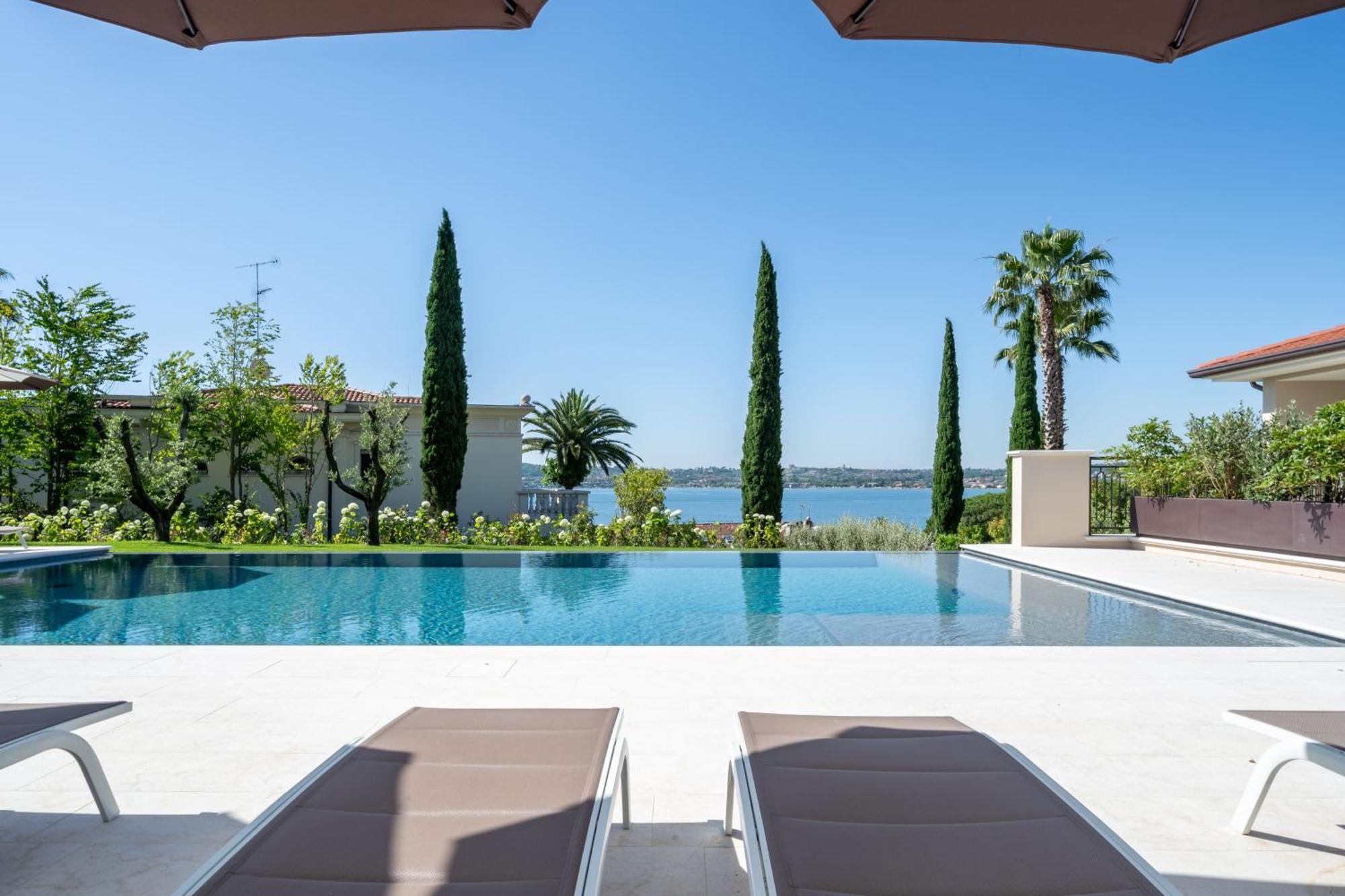 Villa Silvia Apartments Сан-Феличе-дель-Бенако Экстерьер фото