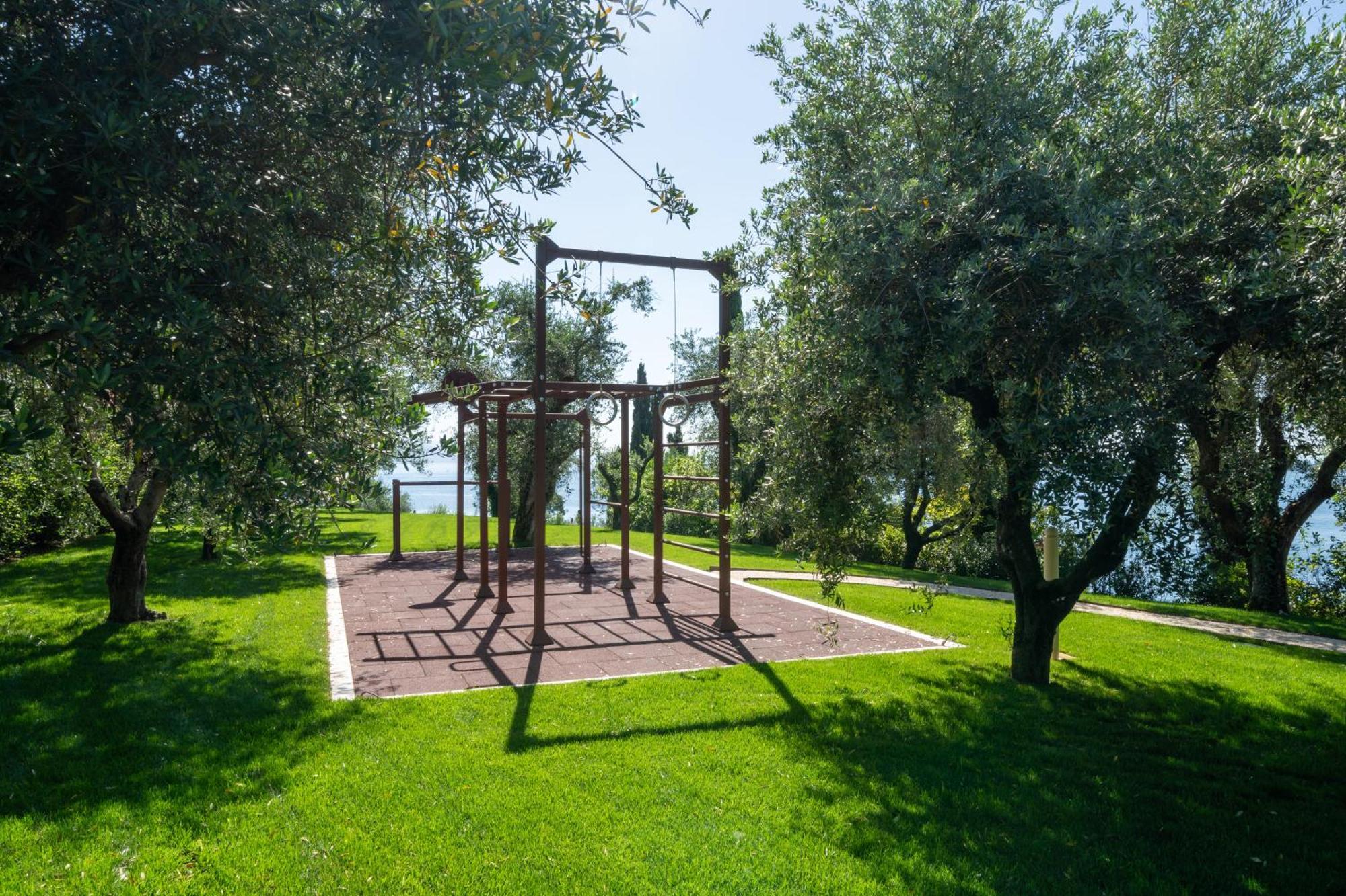 Villa Silvia Apartments Сан-Феличе-дель-Бенако Экстерьер фото
